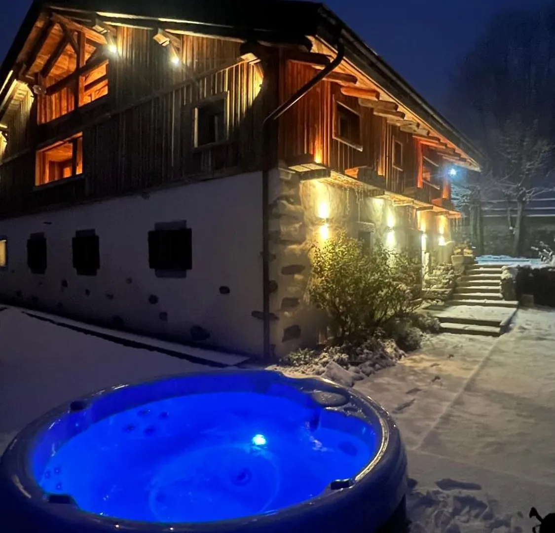 Wanderful Life Montblanc Refuge Haut De Gamme location